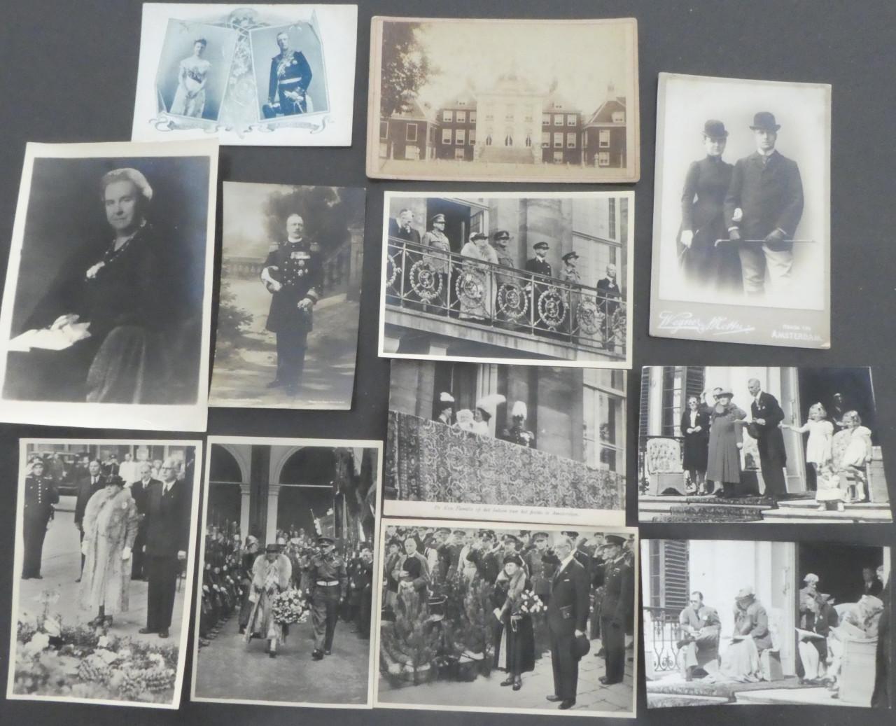 WILHELMINA, 12 foto’s Koninklijk Huis, periode t/m 1945