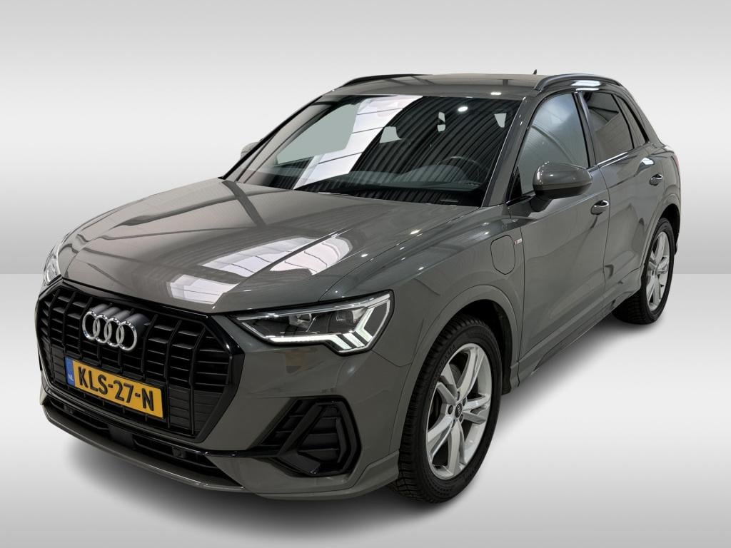 Audi Q3 45 tfsi e hybrid 245pk s edition s-line | keyless | camera