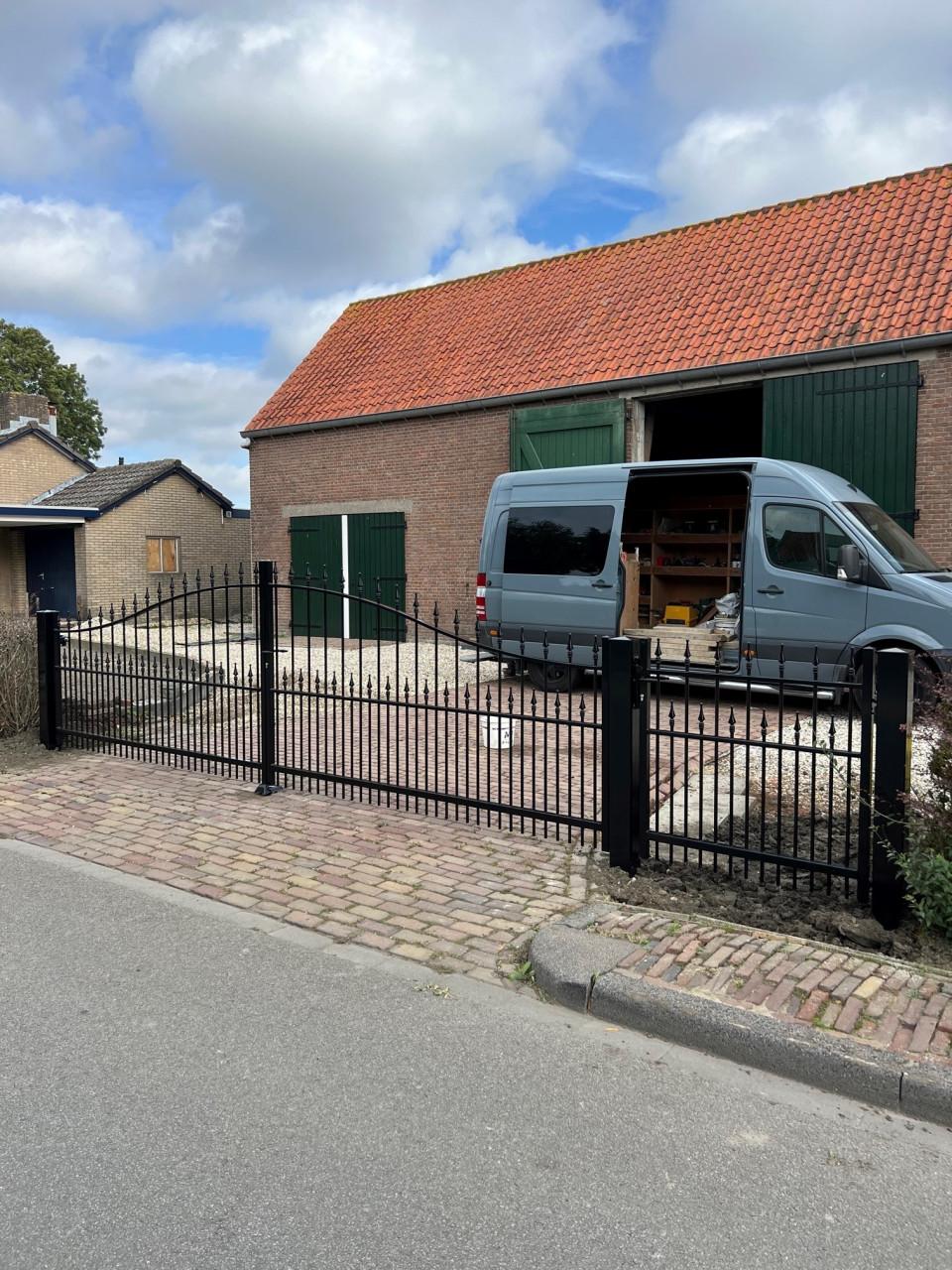 Inrijpoorten : Alles op maat gemaakt.