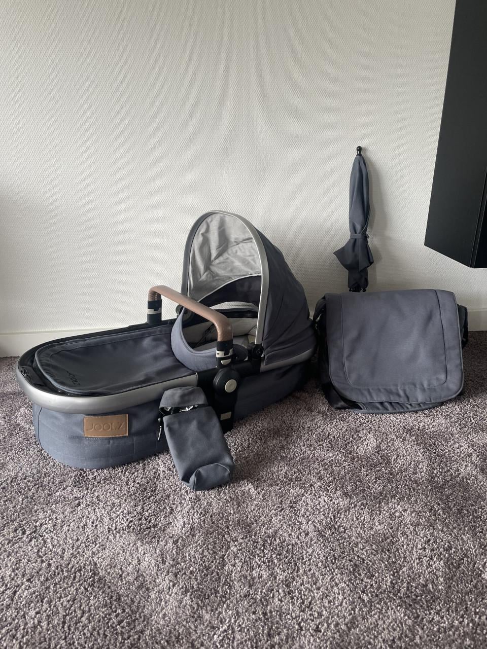 Kinderwagen Jools day 2 compleet