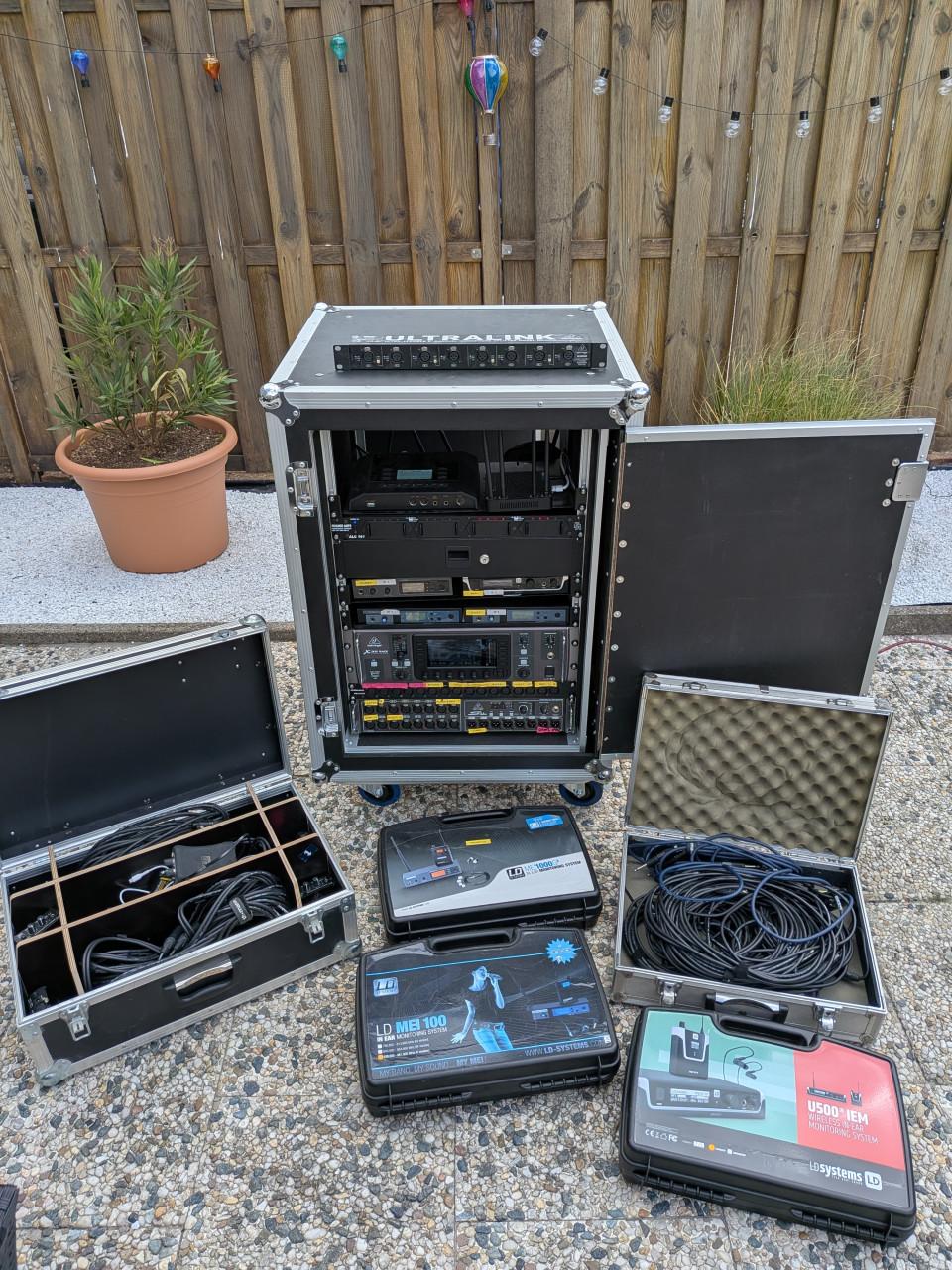 Compleet professionele IEM / monitor-rack met o.a. X32 Rack