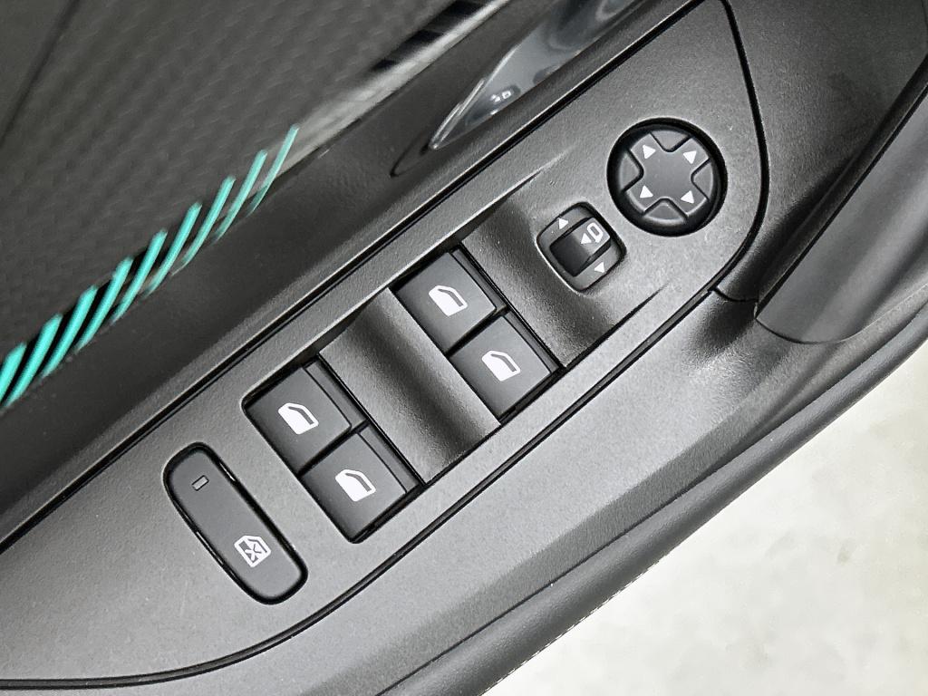 Peugeot 2008 100pk allure | rijklaar | stoelverwarming | camera | parkeerhu
