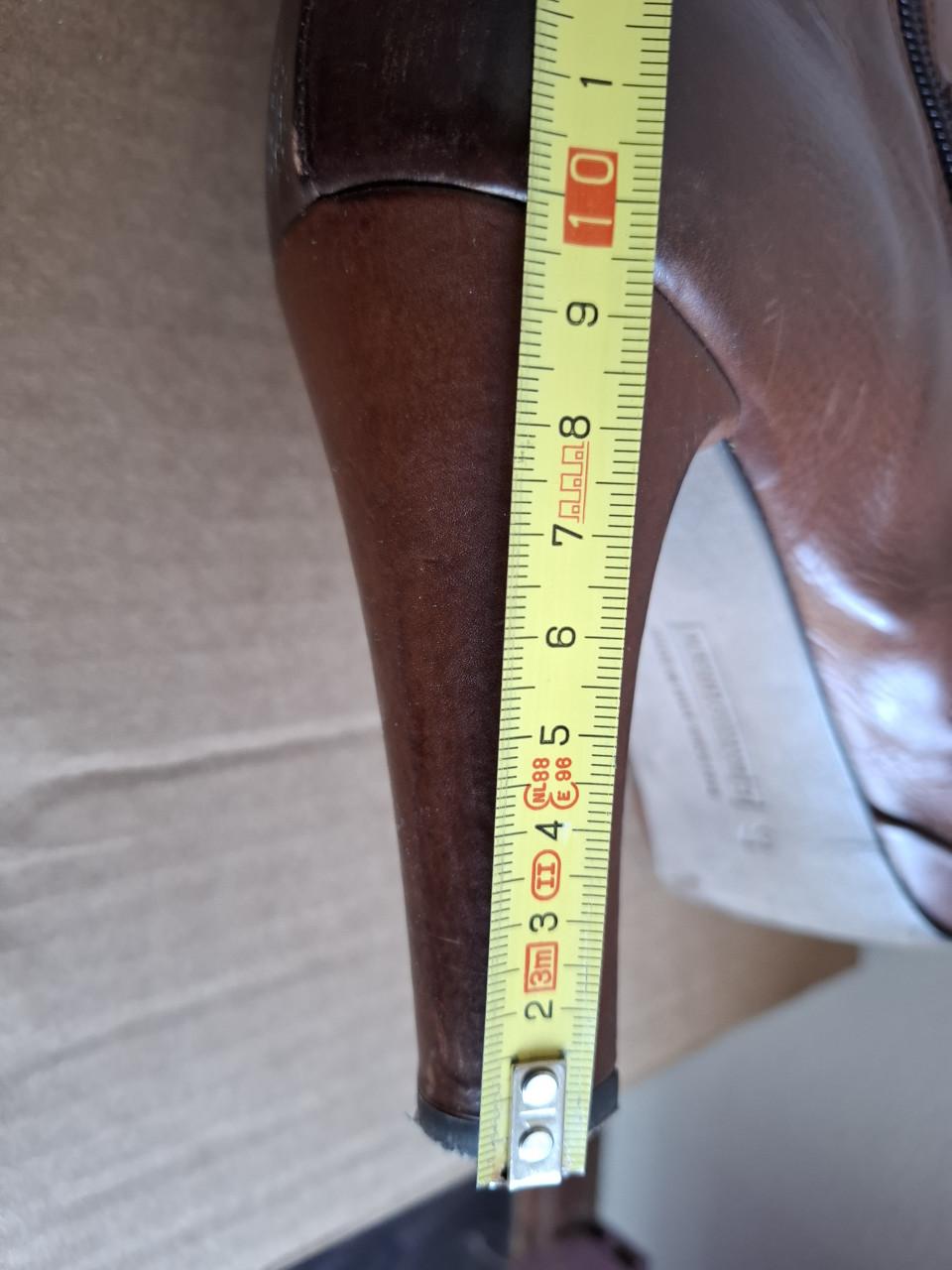 Alberto Fermani Knielaarzen 37