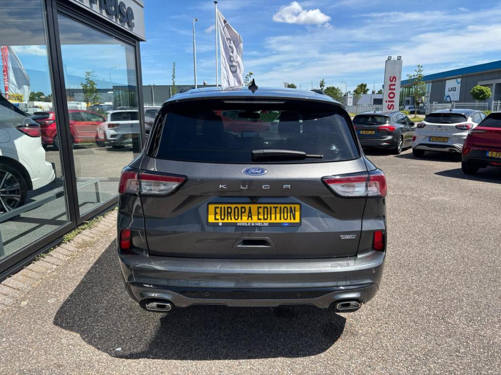 Ford Kuga phev 225pk st-line x,winterpakket , carplay , adaptive cc