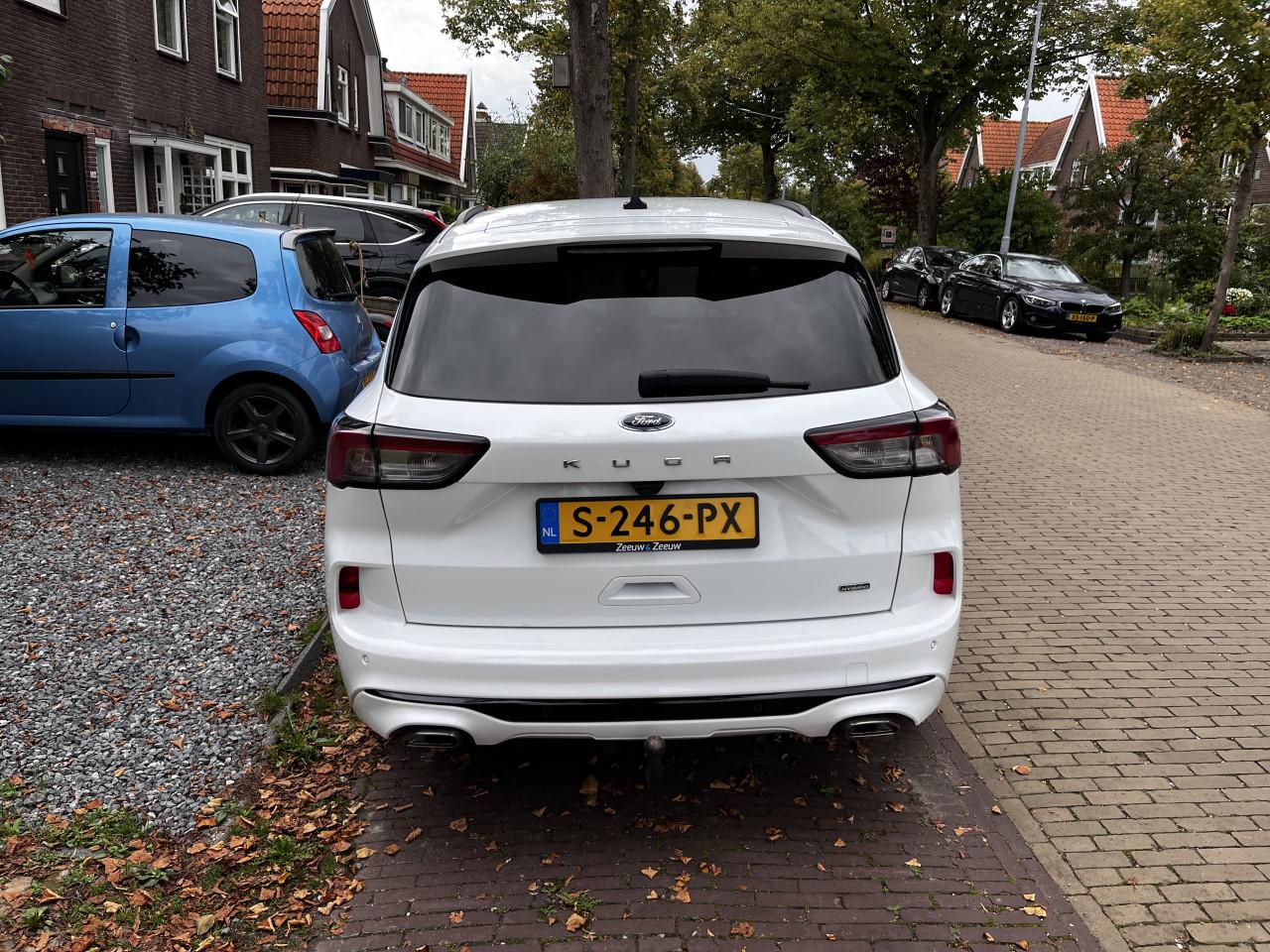 Ford Kuga 2.5 PHEV ST_X line