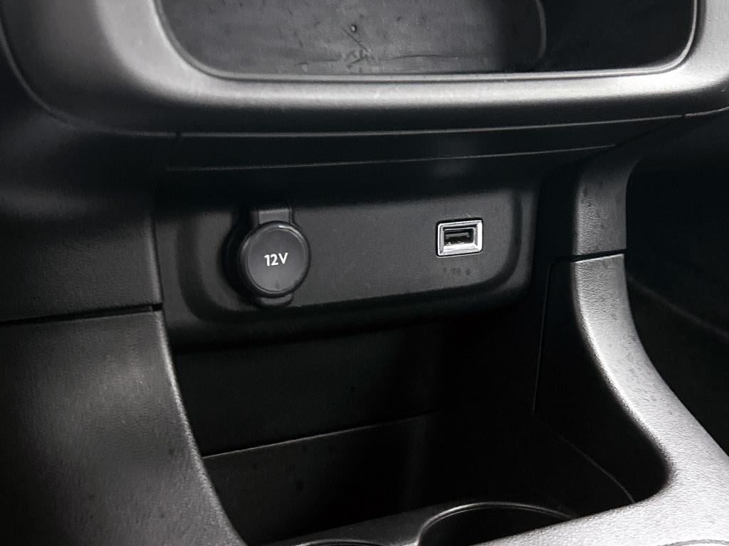 Citroen C3 82 pk plus | rijklaar | navigatie | parkeersensoren achter |