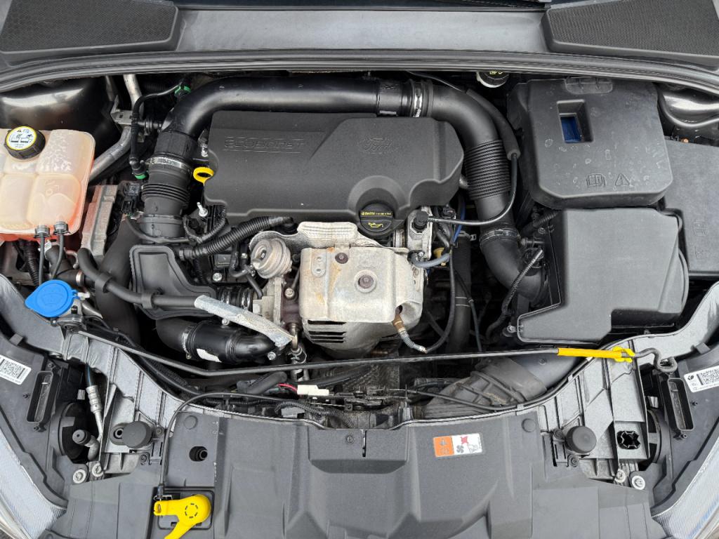 Ford Focus 1.0 - titanium edition