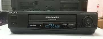 Sony videorecorder, type SLV-E130, compleet met afst. bediening