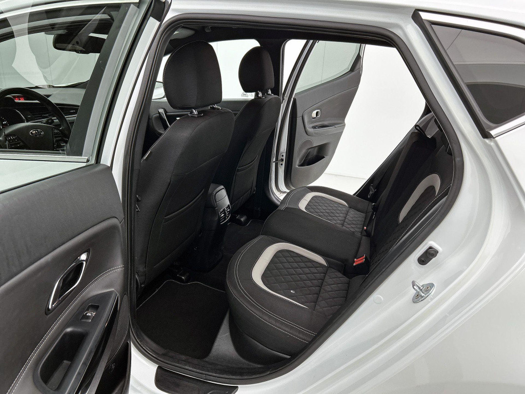 Kia Cee'd 1.0 t-gdi gt-plusline | navigatie | parkeersensoren achter