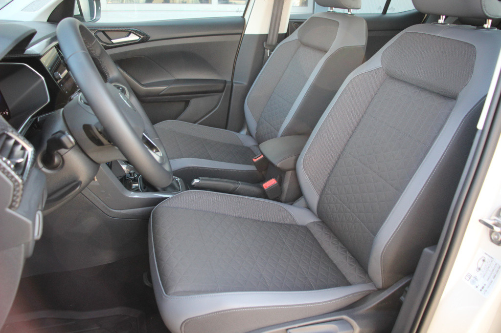 Volkswagen T-cross 1.0 tsi style | navi | acc | stoelverwarming | vir. cock