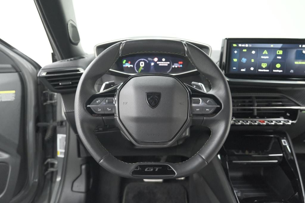 Peugeot 2008 puretech 130 eat8 gt | 360 camera | stoelmassage | adaptieve c