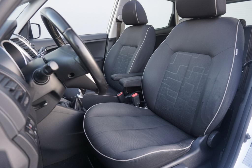 Kia Venga 1.4 cvvt vibe 1e eigenaar - climate / navi / cruise / pano / trek