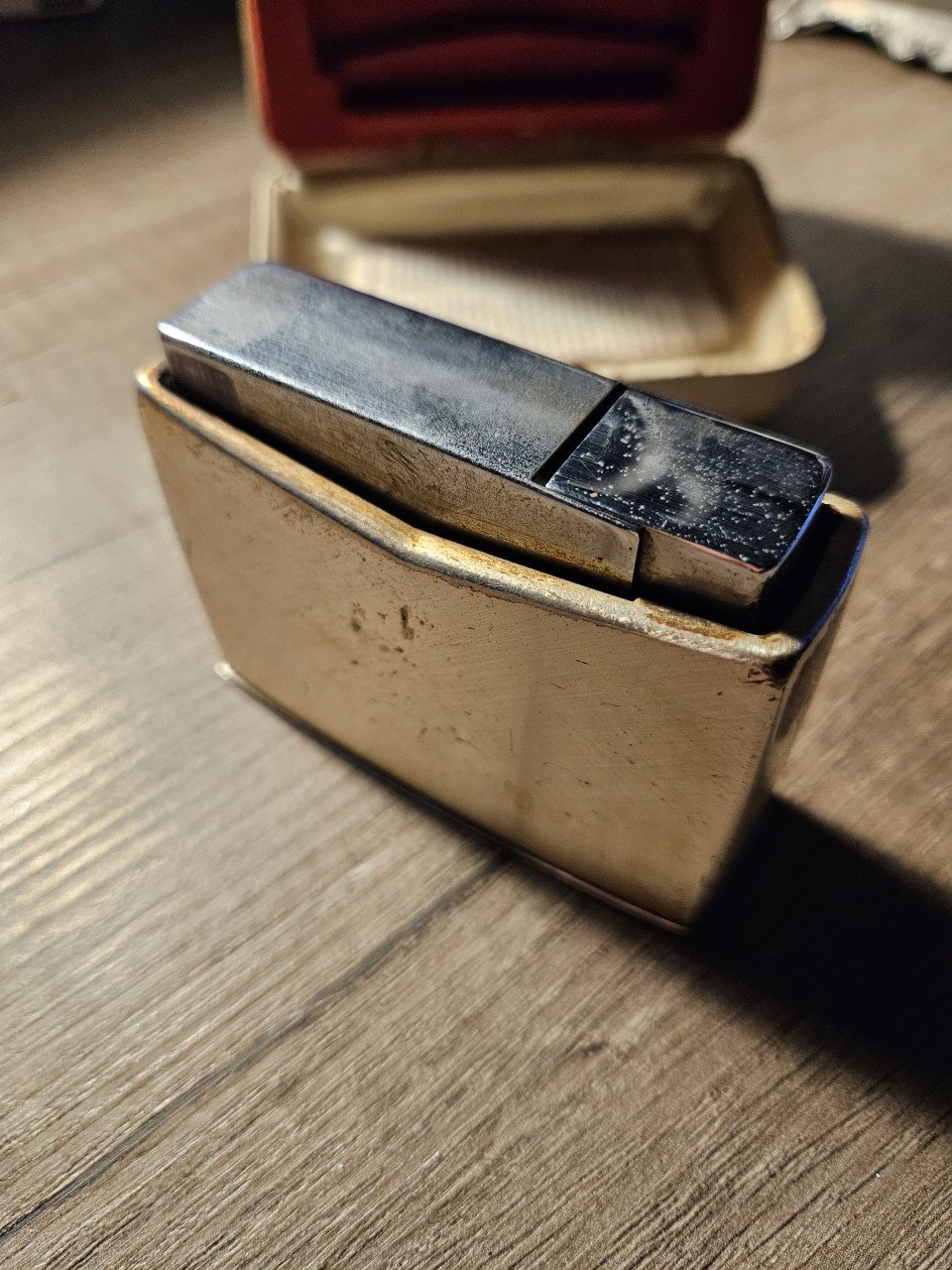 Antieke "CONSUL CROWN" tafelaansteker - gas - met ORIGINELE BOX , jaren 60.