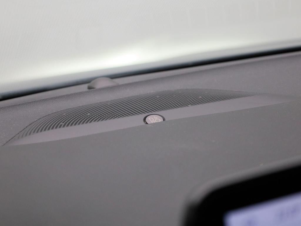 Ford Focus wagon 1.0 ecoboost hybrid titanium x business | lmv | parkeer se