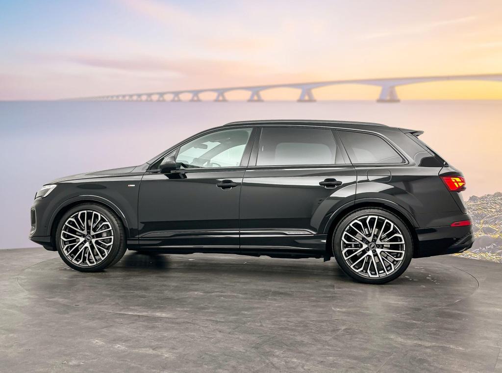 Audi Q7 pro line s 55 tfsi e 290 kw / 394 pk suv 8 versn.