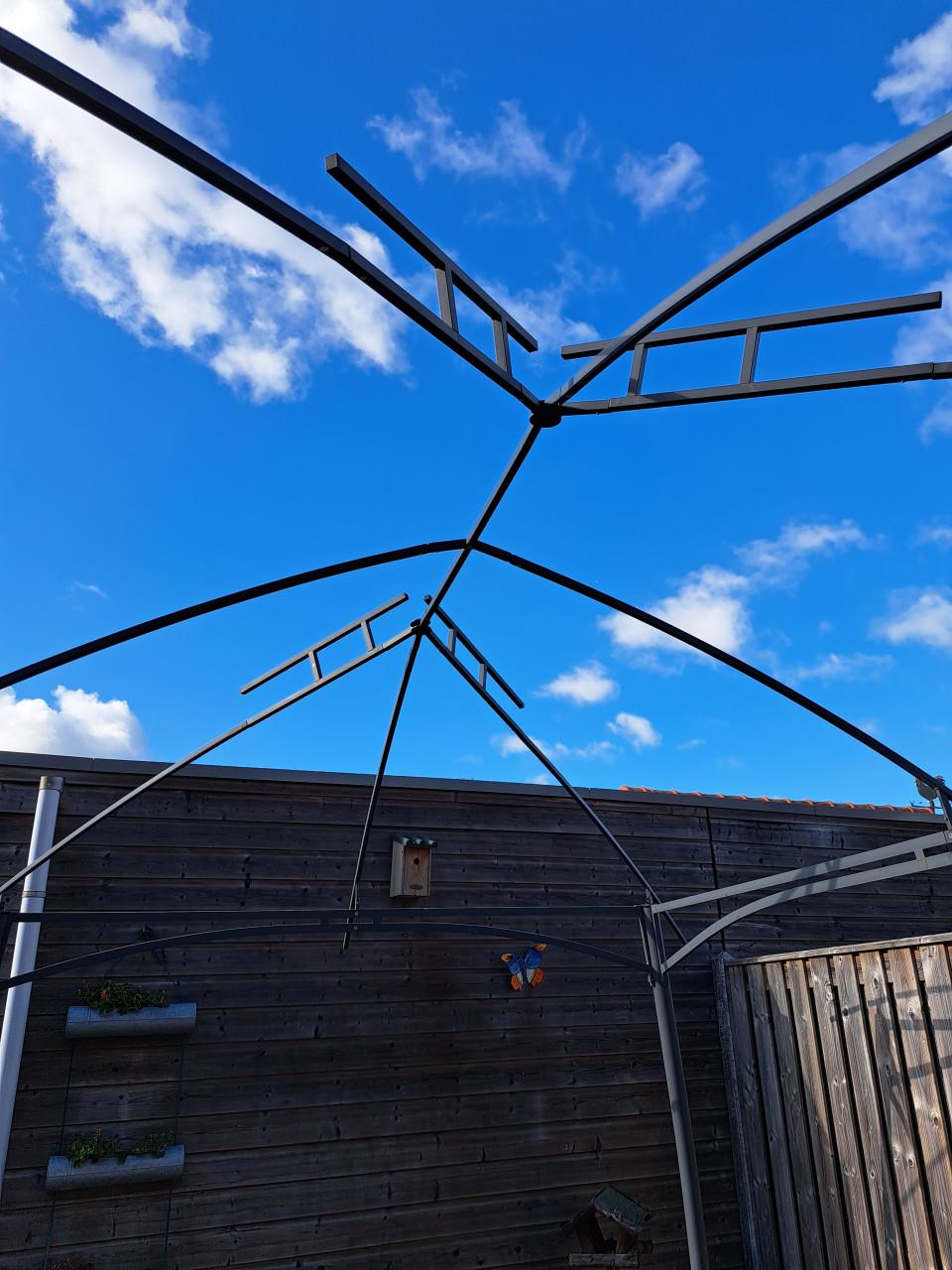 Paviljoen 3x4 met reserveset doeken voor bovenop.