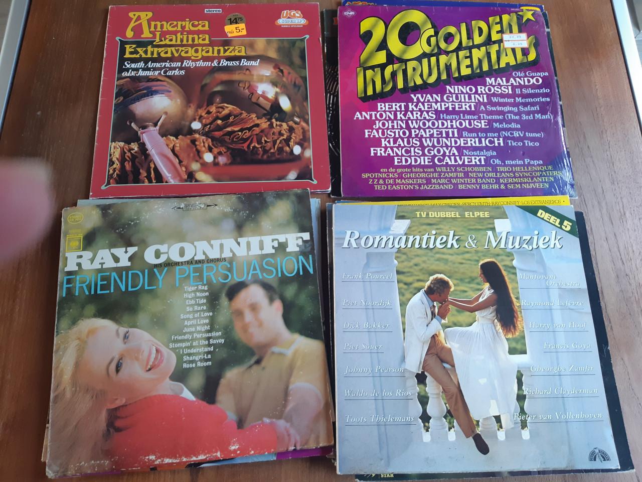 Stapel van 20 lp's easy listening en instrumentaal