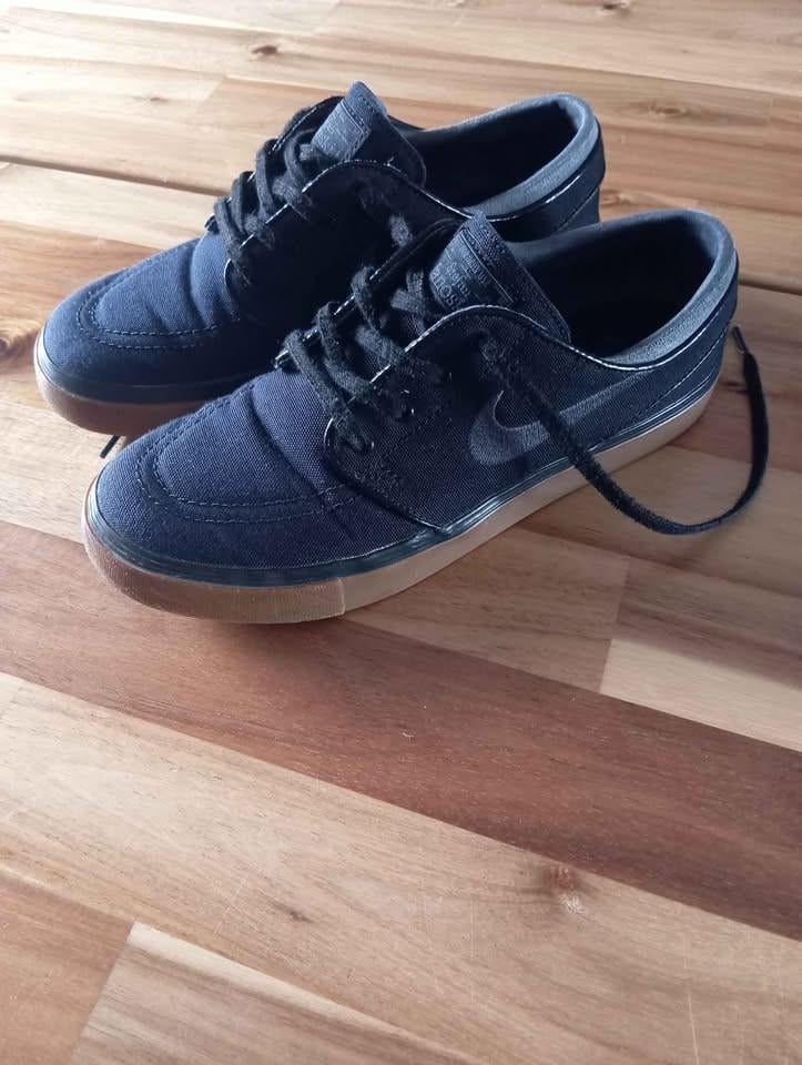 Nike SB - 38