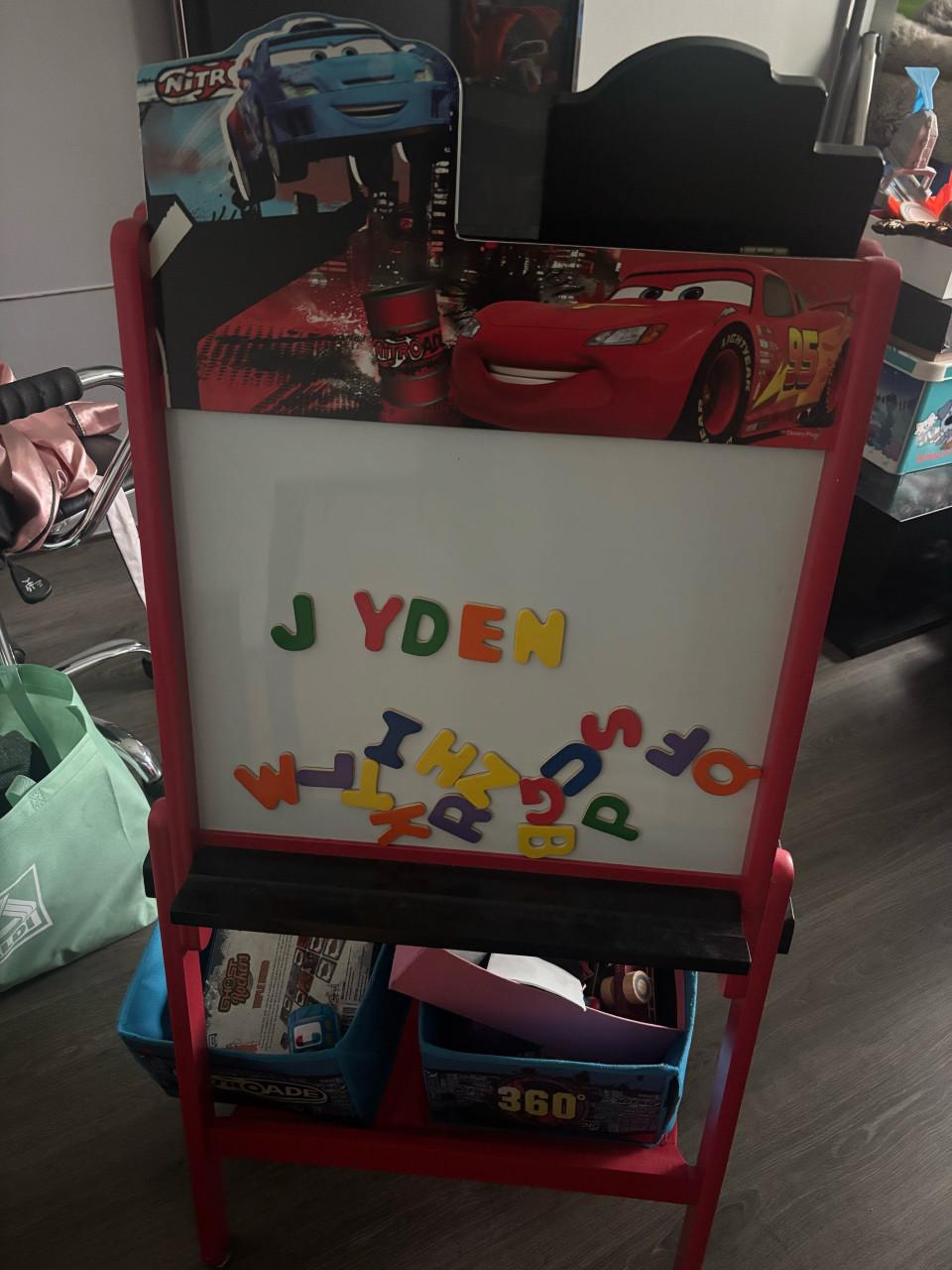 Schoolbord/magneetbord van cars