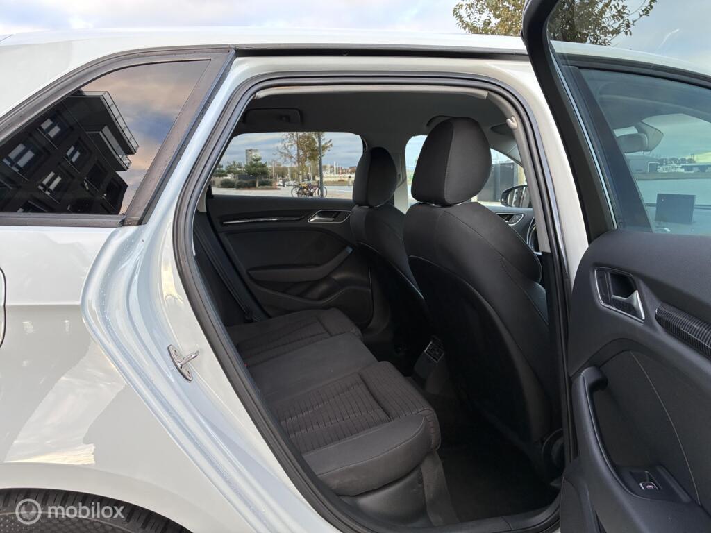 Audi A3 Sportback 1.4 TFSI CoD Pro Line km161.827 Nap 5deurs BJ2013