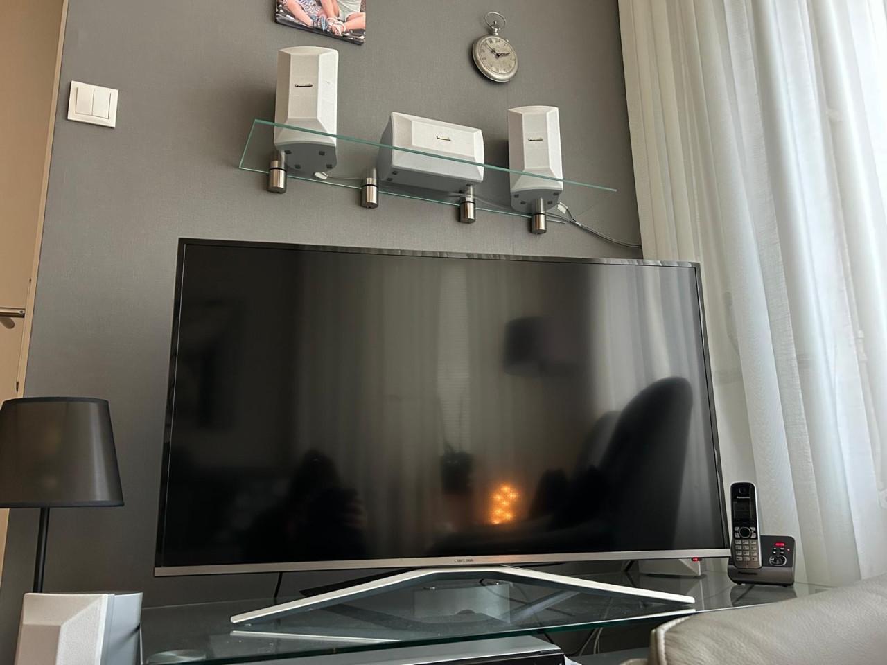 Samsung Smart tv 40Inc