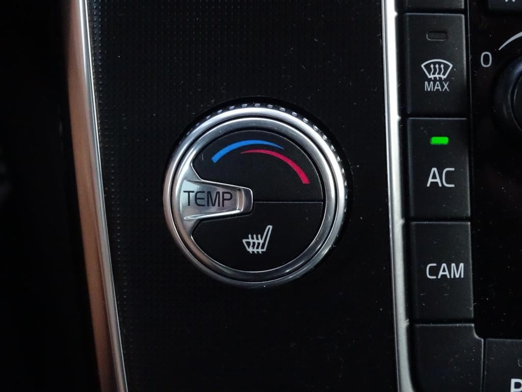 Volvo V60 2.0 t4 business sport r-design | leder | pano | trekhaak