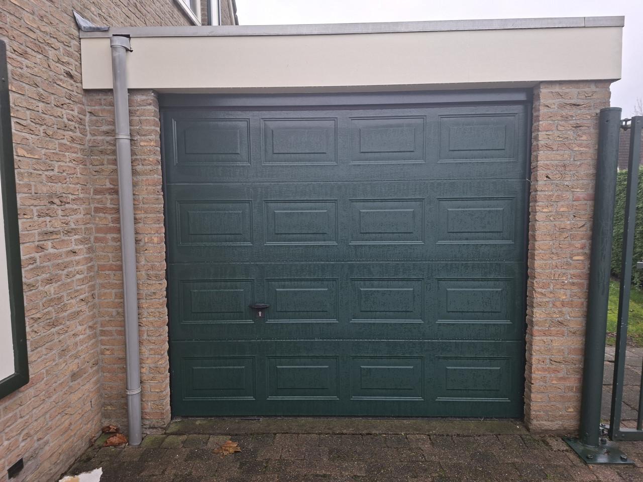 Electrische garagedeur