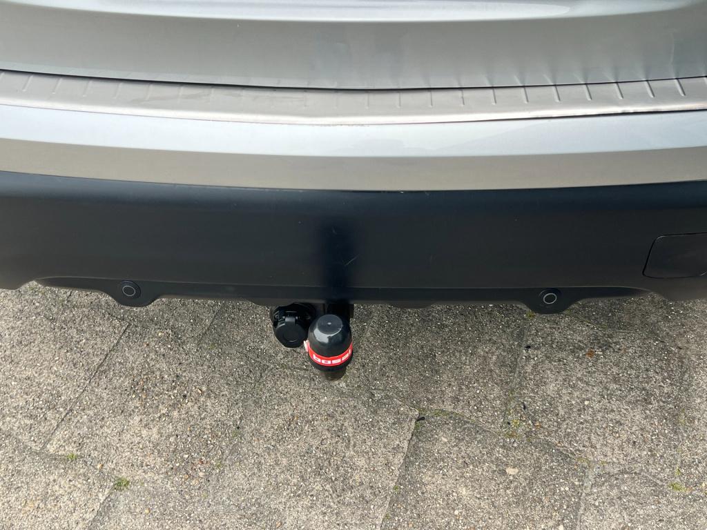 Nissan Qashqai 1.6 tekna, camera, trekhaak enz..