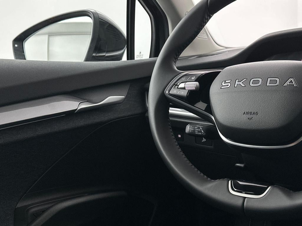 Skoda Elroq business edition elektromotor 150 kw / 204 pk suv