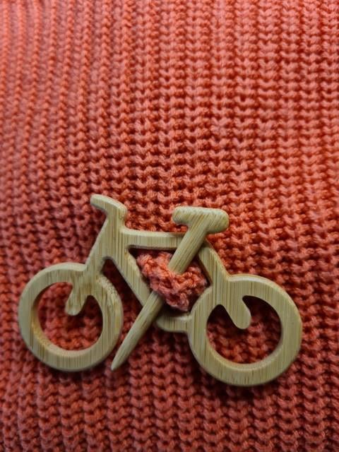 Broche fiets hout