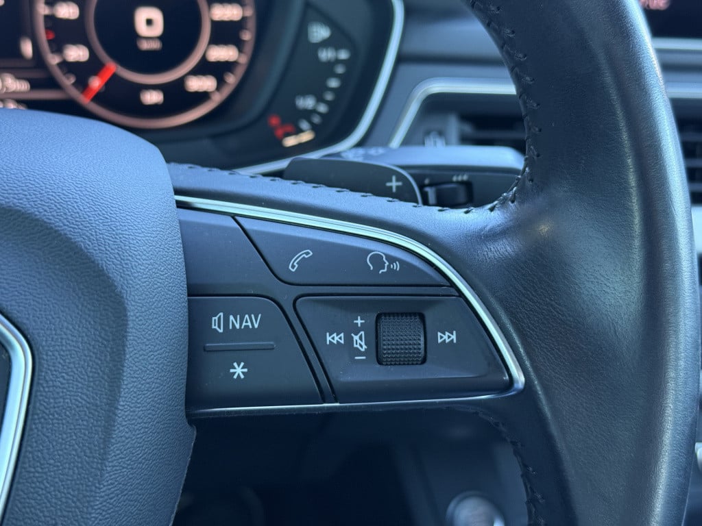 Audi A4 limousine | achteruitrijcamera | keyless | digital dash | 2.0 tfsi