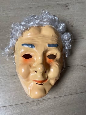 Spullen voor 50 jaar ( Sarah )
