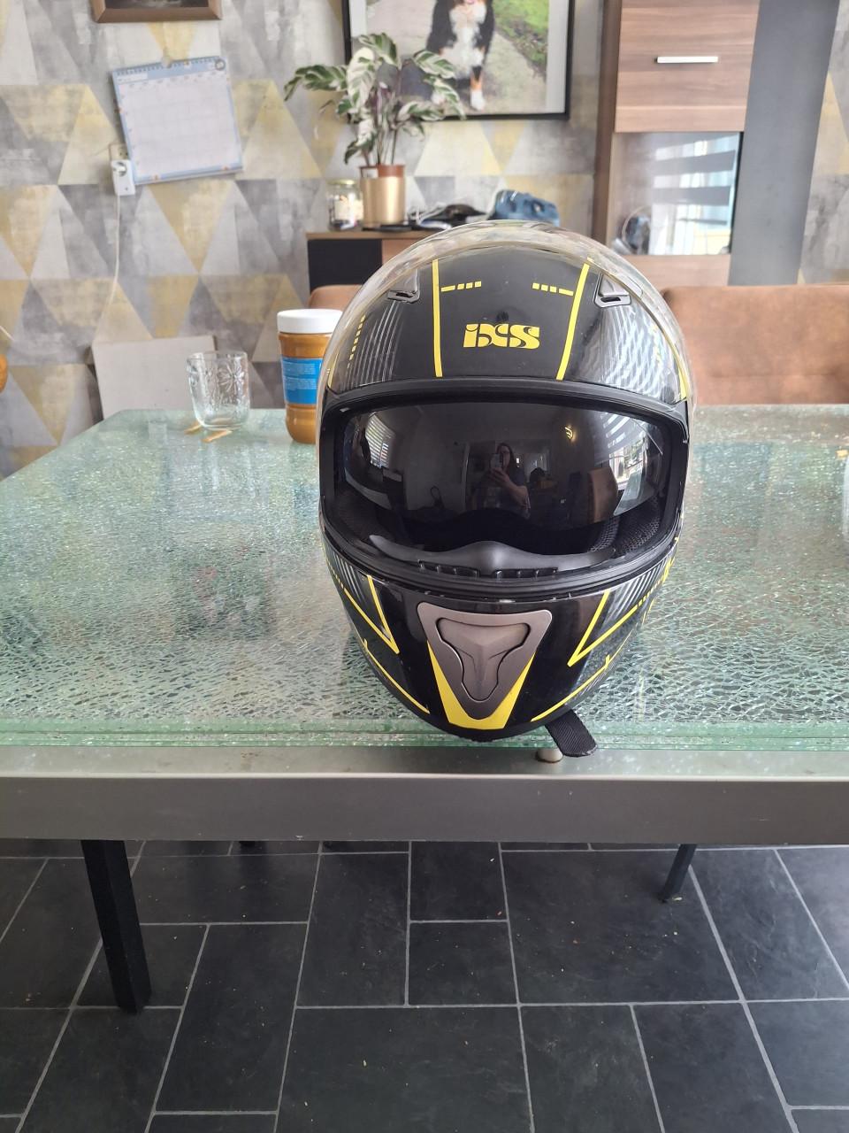 I X S Motor helm