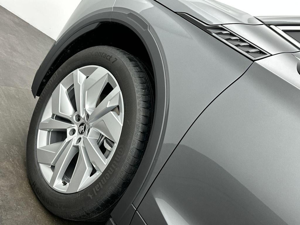 Skoda Elroq business edition tour elektromotor 150 kw / 204 pk