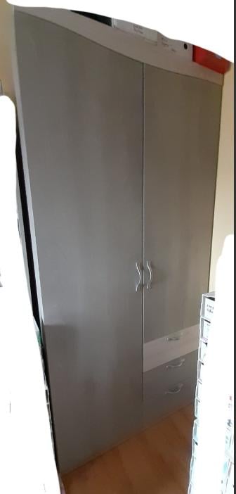 Slaapkamer ledikant, lattenbodem, lade, nachtkastje, kast 2-deurs, 2 x kast