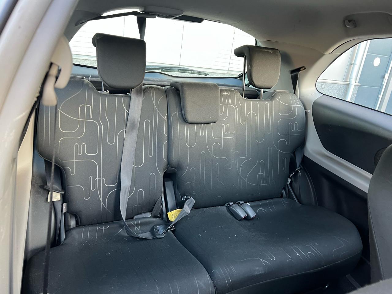 Toyota Yaris 1.0 VVTi Acces Vol Jaar Apk