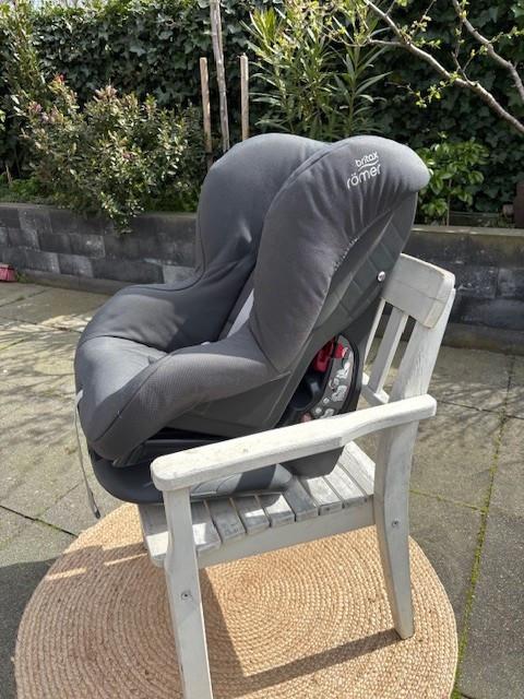 Britax Römer Eclipse autostoelen – 2 stuks – Smal model – Goede staat