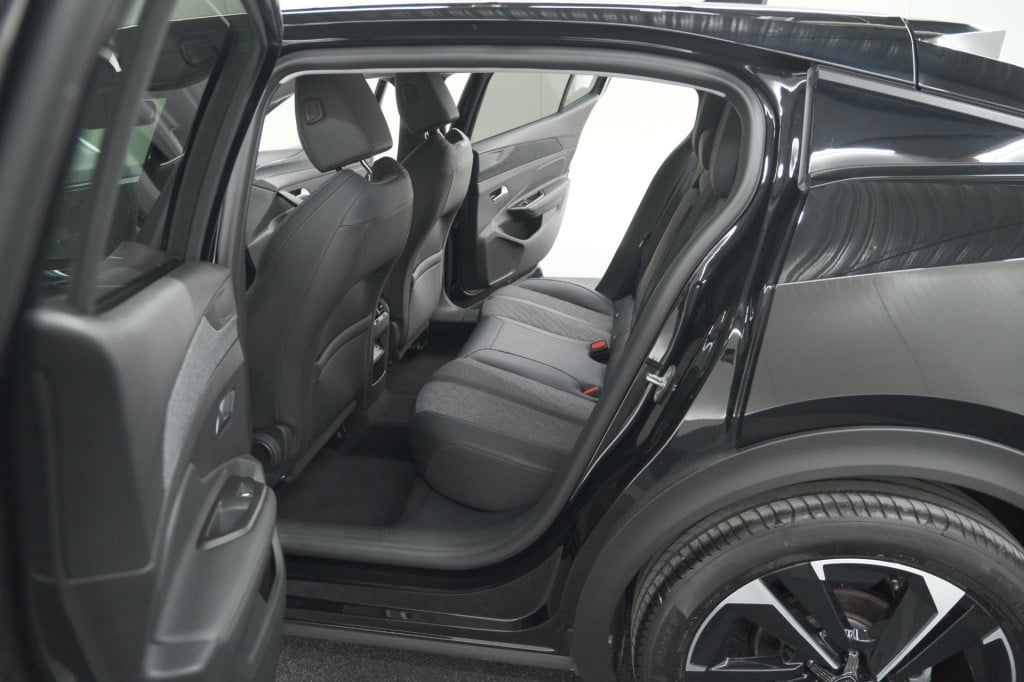 Peugeot 408 puretech allure 130 eat8 | 360 camera | rgr comfortstoelen | ad
