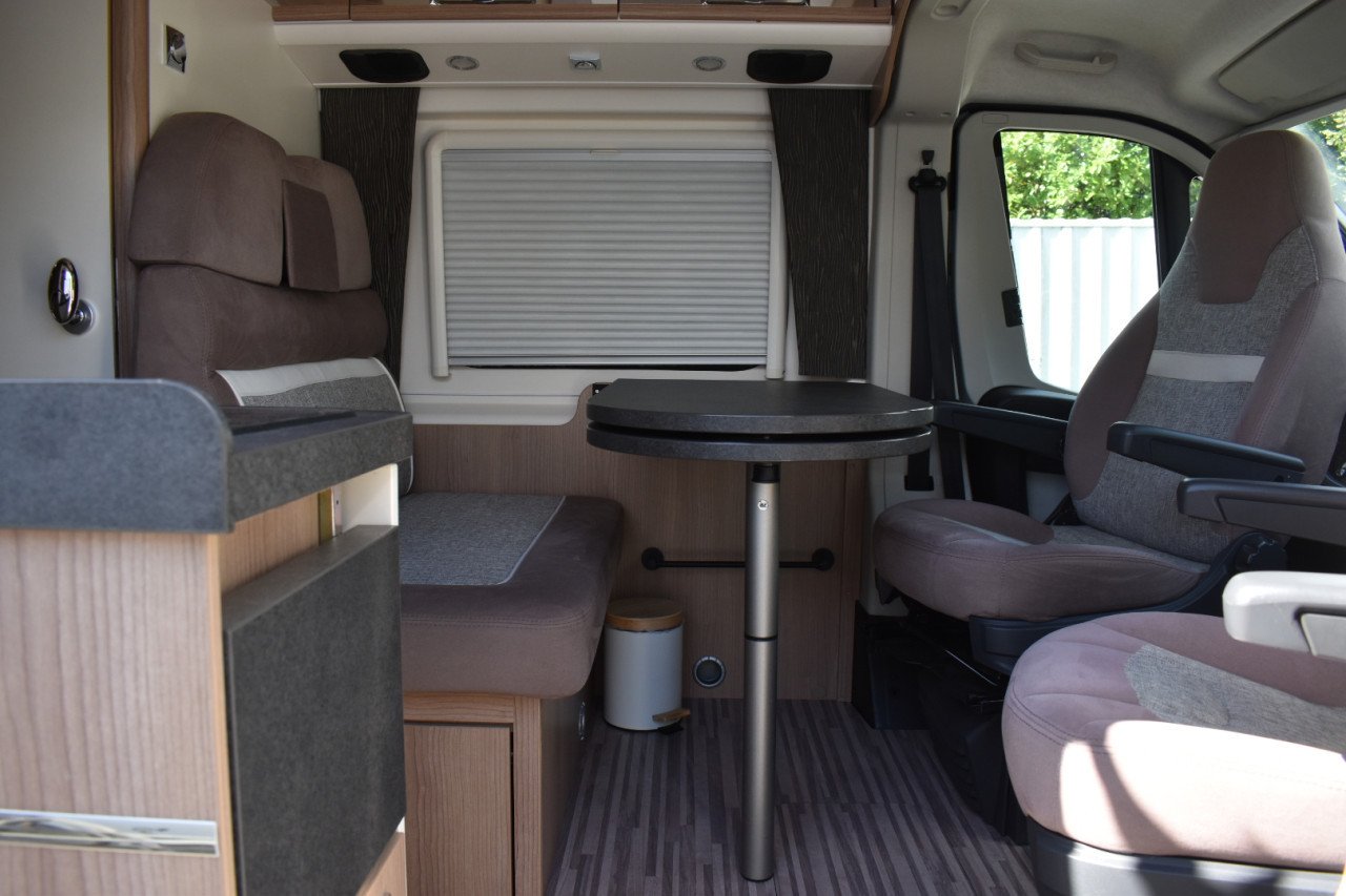 Carthago Malibu Charming 600 DB Van (150 PK)
