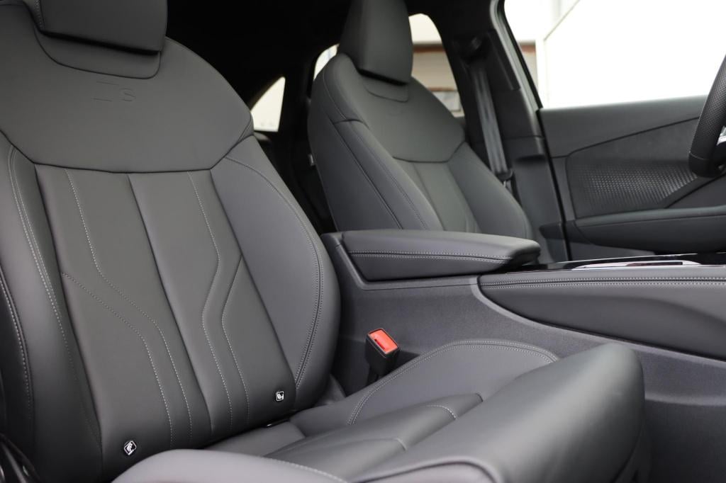 Audi Q3 sportback 1.5 200kw e-hybrid s edition 272pk s tronic | soh 100% |