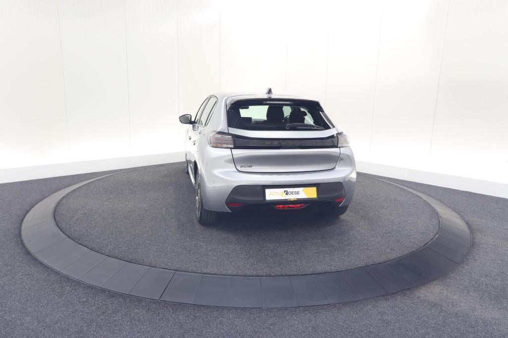 Peugeot 208 puretech 100 active | parkeersensoren | navigatie | apple carpl