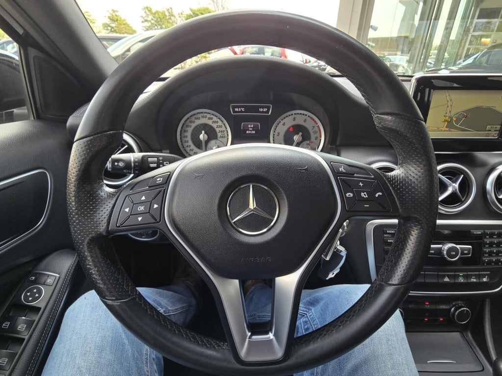 Mercedes-Benz A-Klasse 180 ambition urban-pakket slechts 83.000 km!!