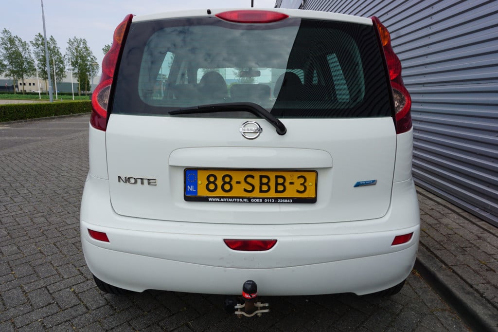 Nissan Note 1.4 visia airco / elektr. ramen / trekhaak / nap