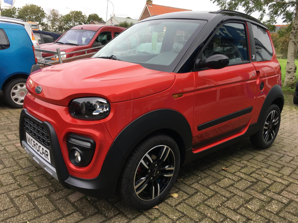 Microcar M.go 6 x sun dci 492 (nieuw)