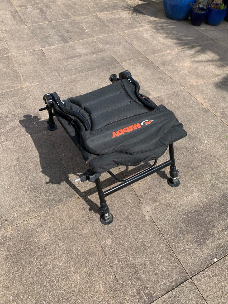 Middy MX100 Universal Chair