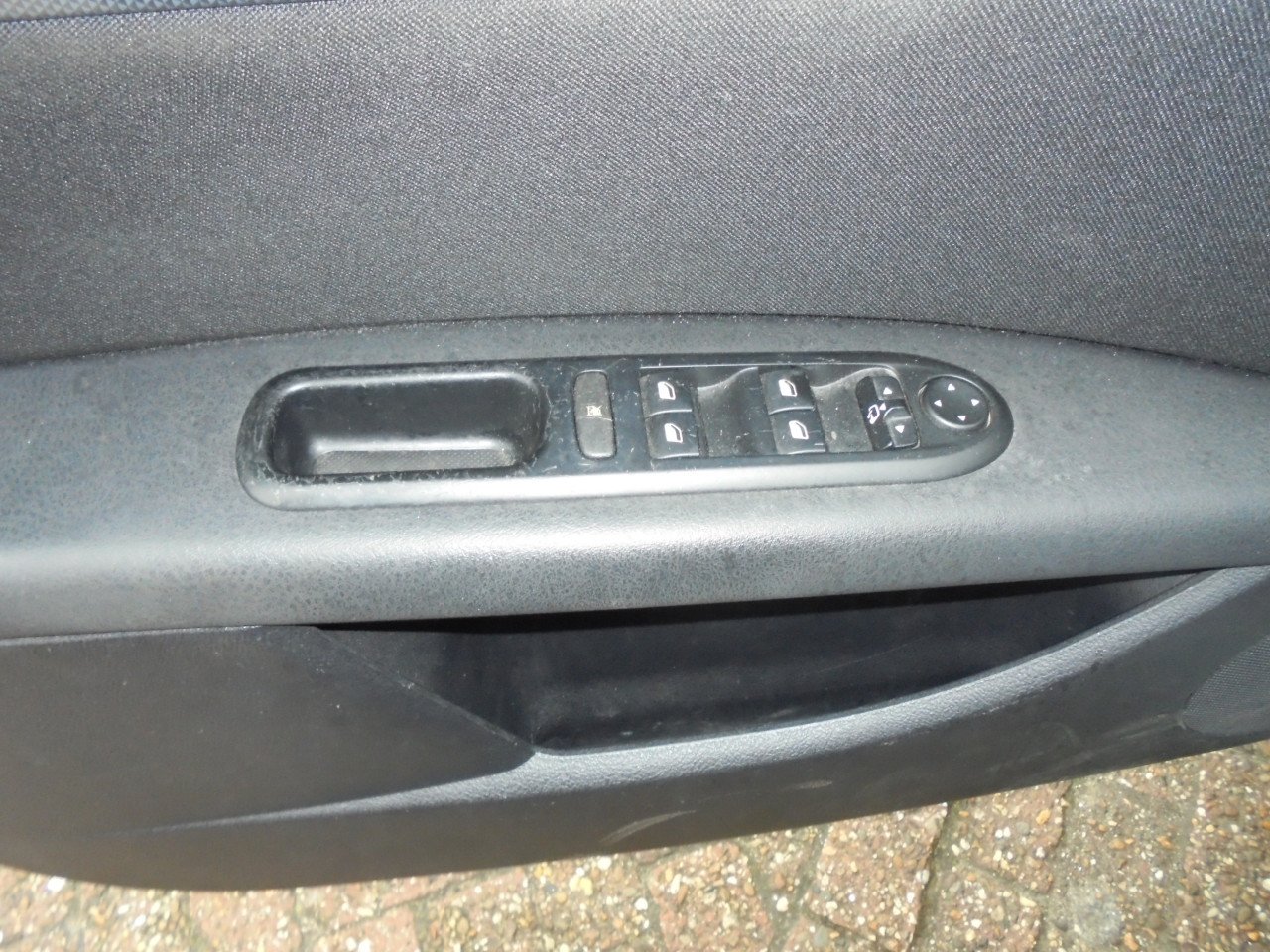 407 2.0 - 16V goede nette conditie van derde eigenaar , Apk nieuw bij koop