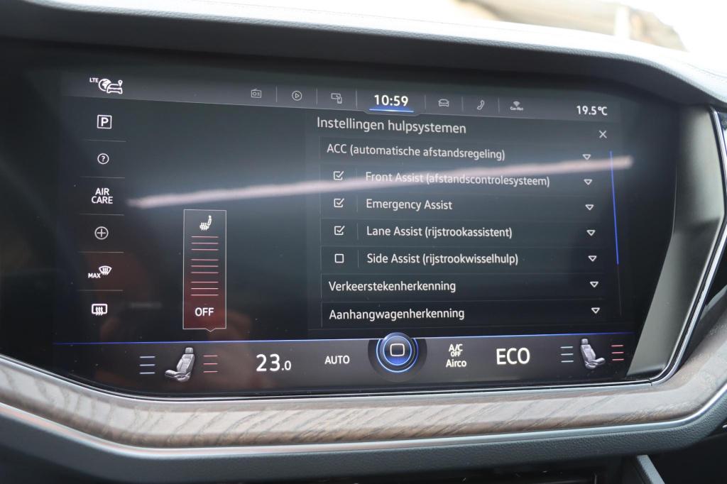Volkswagen Touareg 3.0 tsi ehybrid 4motion elegance black style 367pk | soh