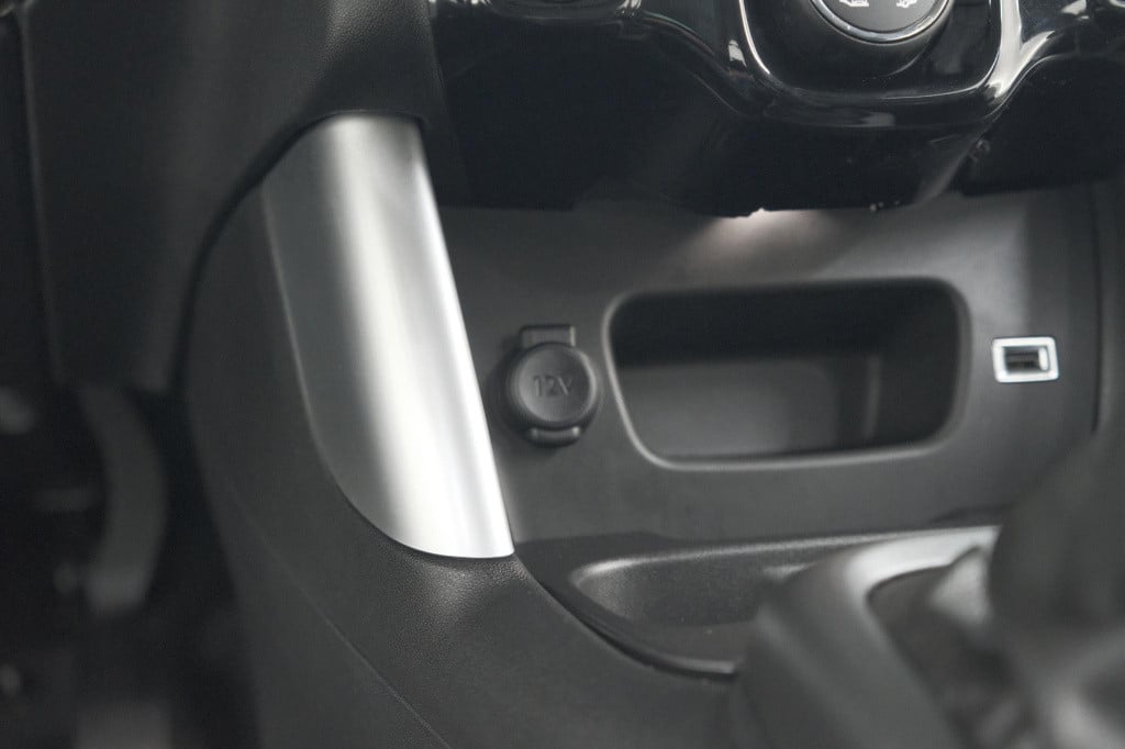 Citroen C3 Aircross puretech 110 s&s business | navigatie | parkeersensoren