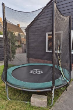 Trampoline