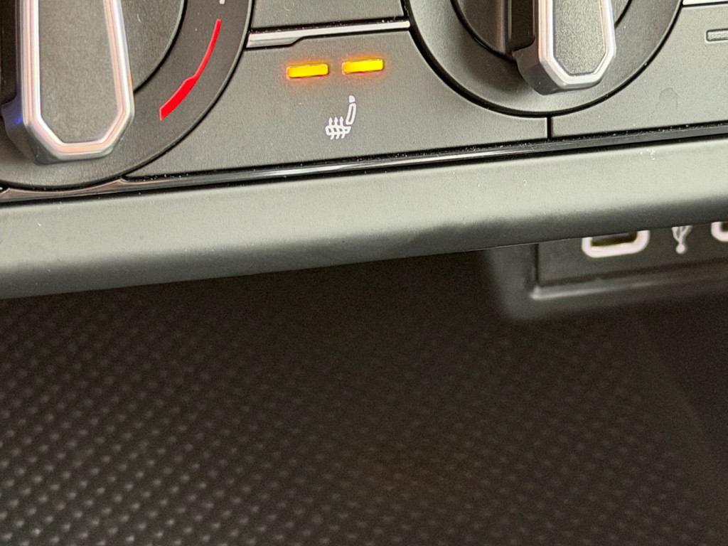 Volkswagen Polo 1.0 tsi life 95pk dsg | dode hoek | adapt. cruise | led | r